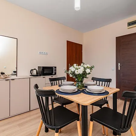 アパート P20 シュトゥトボ